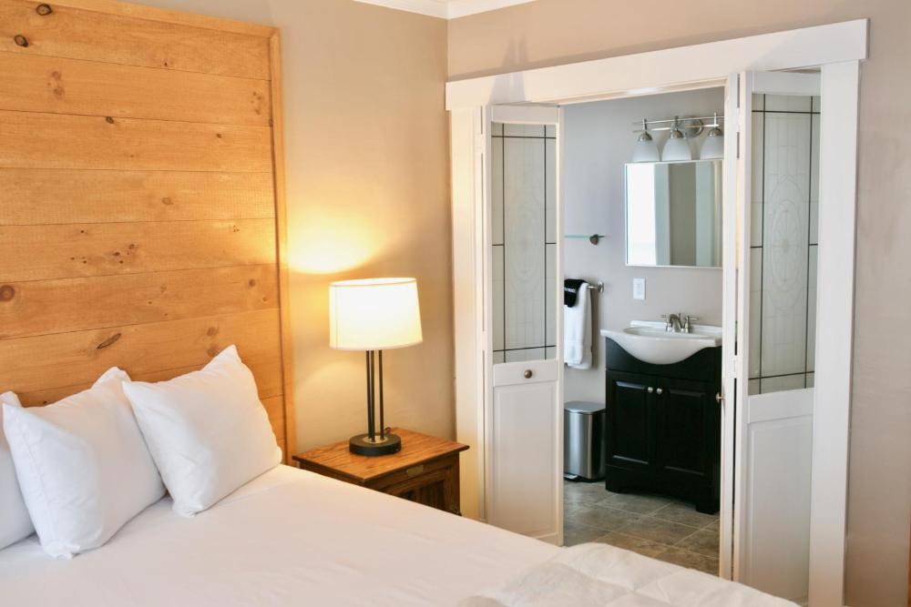 King Room interior